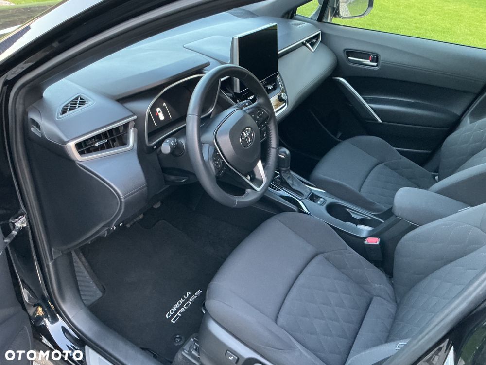 Toyota Corolla Cross 2.0 Hybrid Style AWD - 9