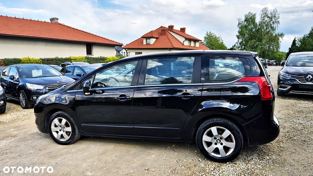 Peugeot 5008 1.6 Premium - 16