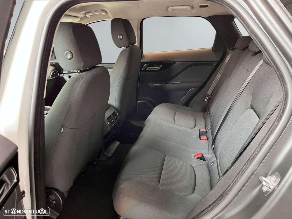 Jaguar F-Pace - 25