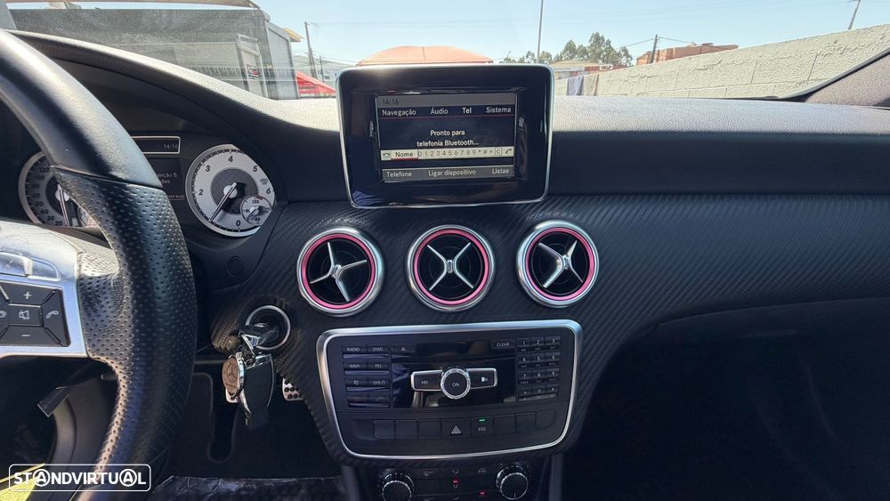 Mercedes-Benz A 200 CDI AMG Line - 29