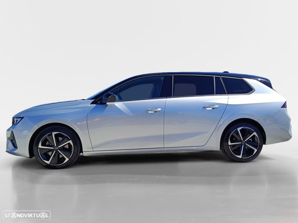 Opel Astra Sports Tourer 1.2 T Hybrid GS eDCT — fotografia 2