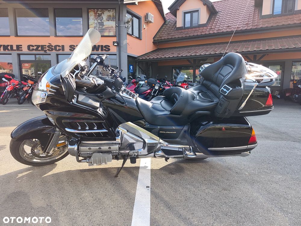 Honda GL - 11