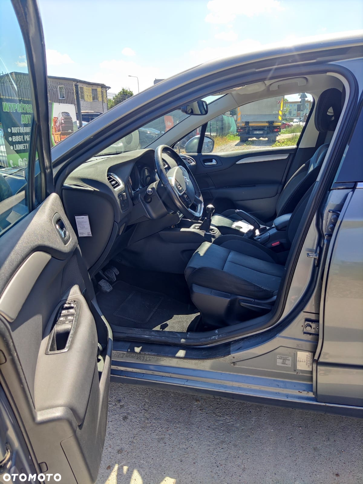 Citroën C4 1.6 VTi Attraction - 23