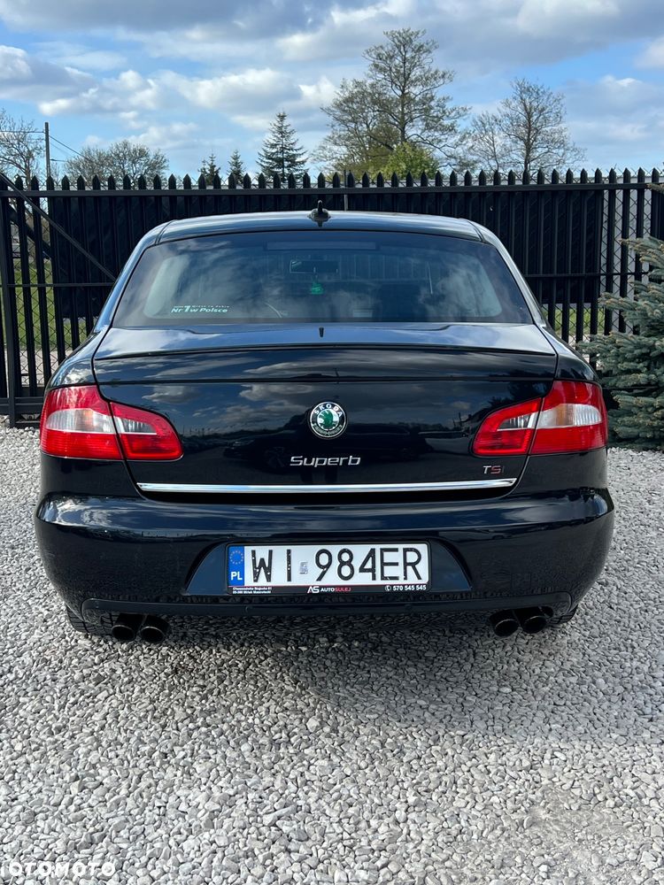 Skoda Superb 2.0 TSI Elegance DSG - 5
