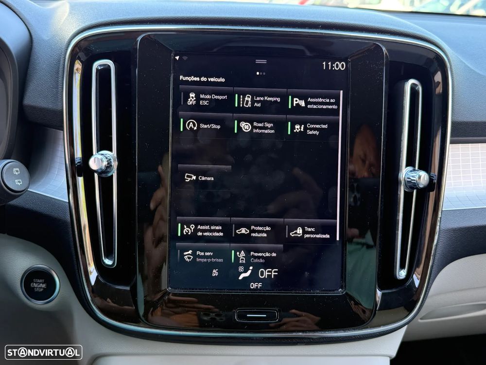 Volvo XC 40 2.0 D3 Momentum Plus Geartronic - 35