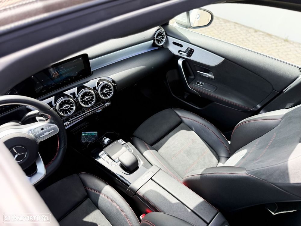 Mercedes-Benz A 180 Limousine d AMG Line Aut. - 27
