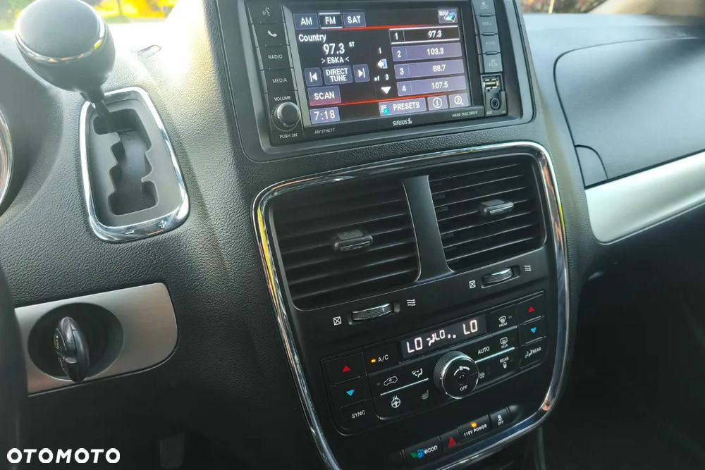 Dodge Grand Caravan 3.6 R/T - 15