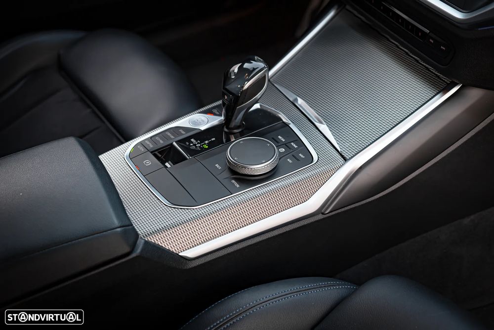 BMW 320 d Pack M Auto - 8