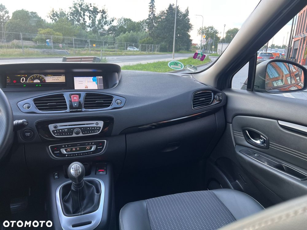 Renault Scenic 1.4 16V TCE Bose Edition - 21