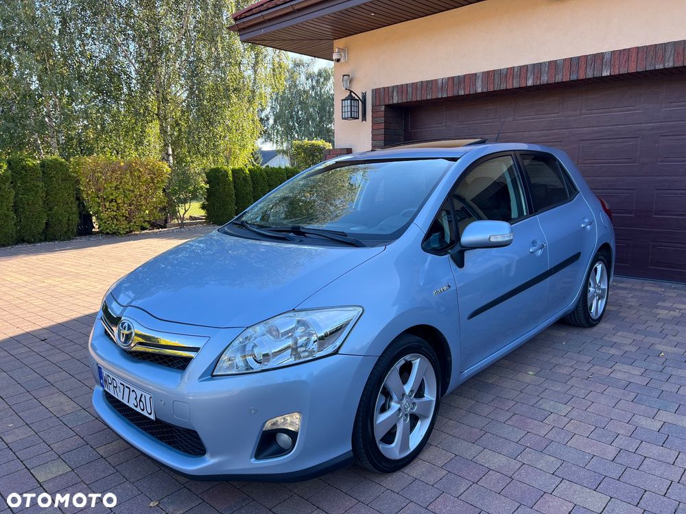 Toyota Auris 1.8 HSD Luna - 2
