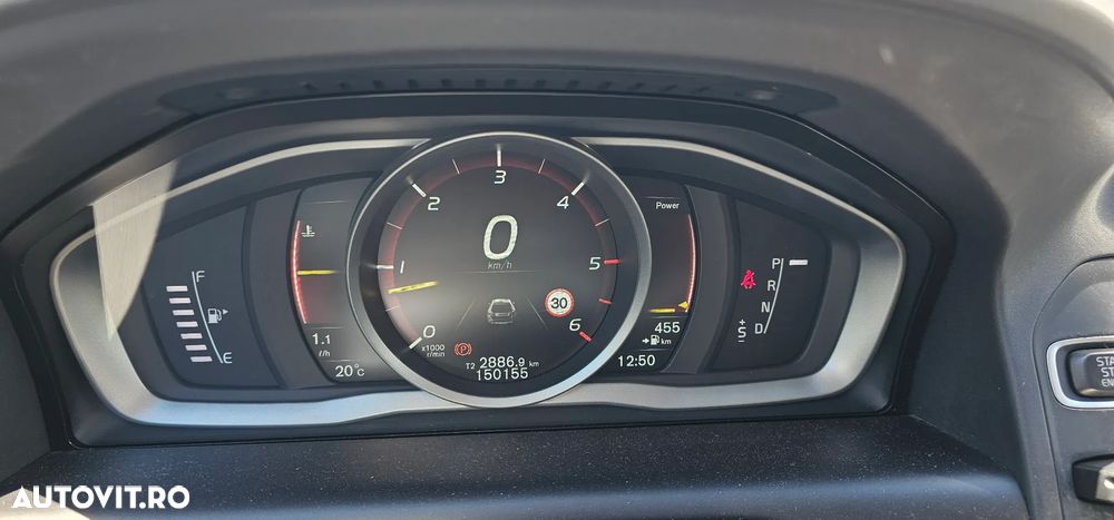 Volvo XC 60 - 8