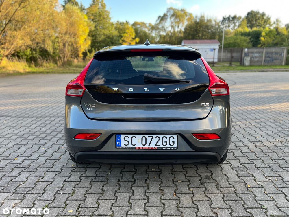 Volvo V40 D2 Kinetic - 10