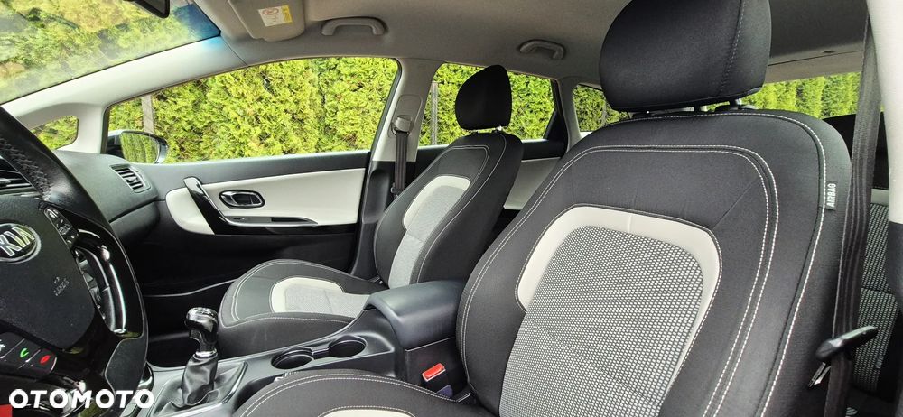 Kia Ceed 1.6 GDI Business Line - 28