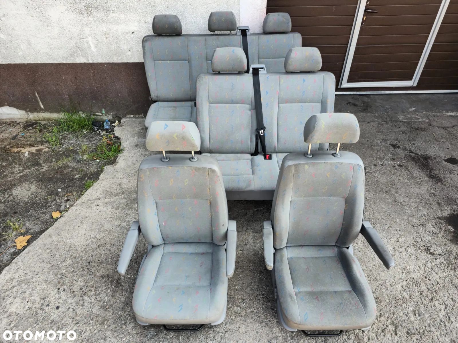 INKA Fotele  grzane kanapa 7os. VW T5 transporter czesci - 1