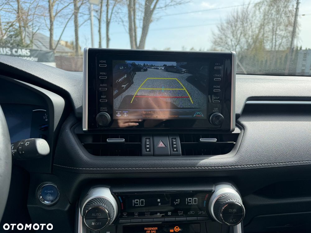 Toyota RAV4 2.5 Hybrid Comfort 4x2 - 28