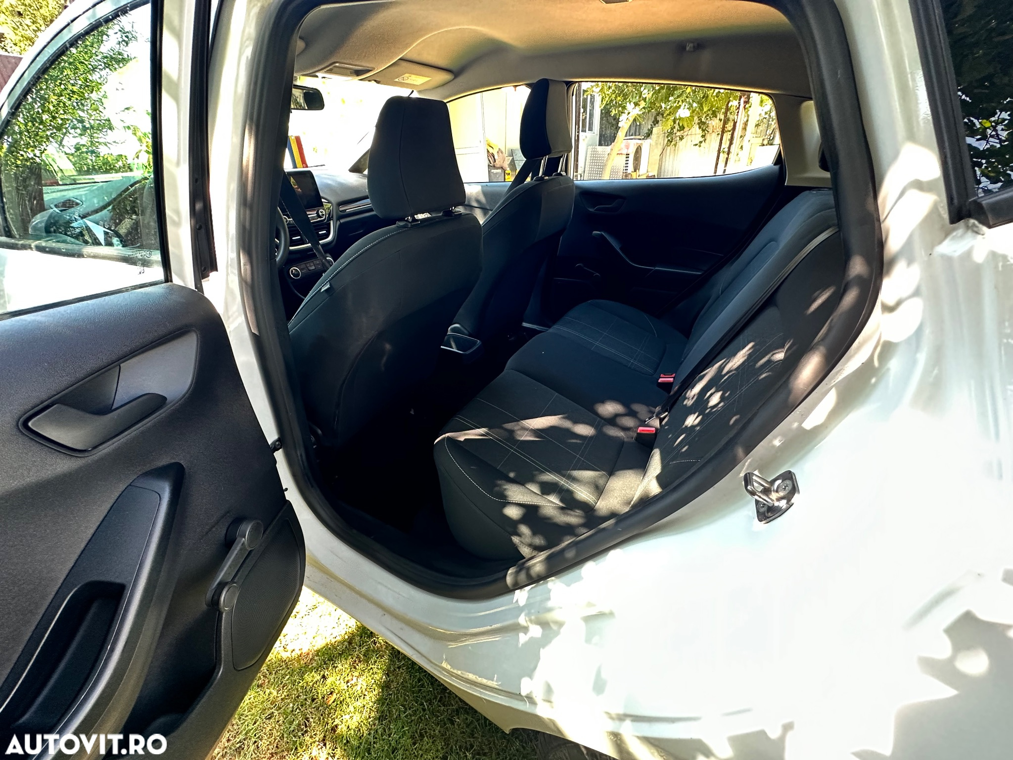 Ford Fiesta 1.1 Trend - 10