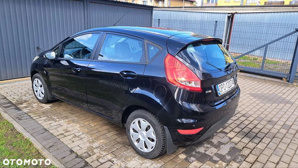 Ford Fiesta - 14