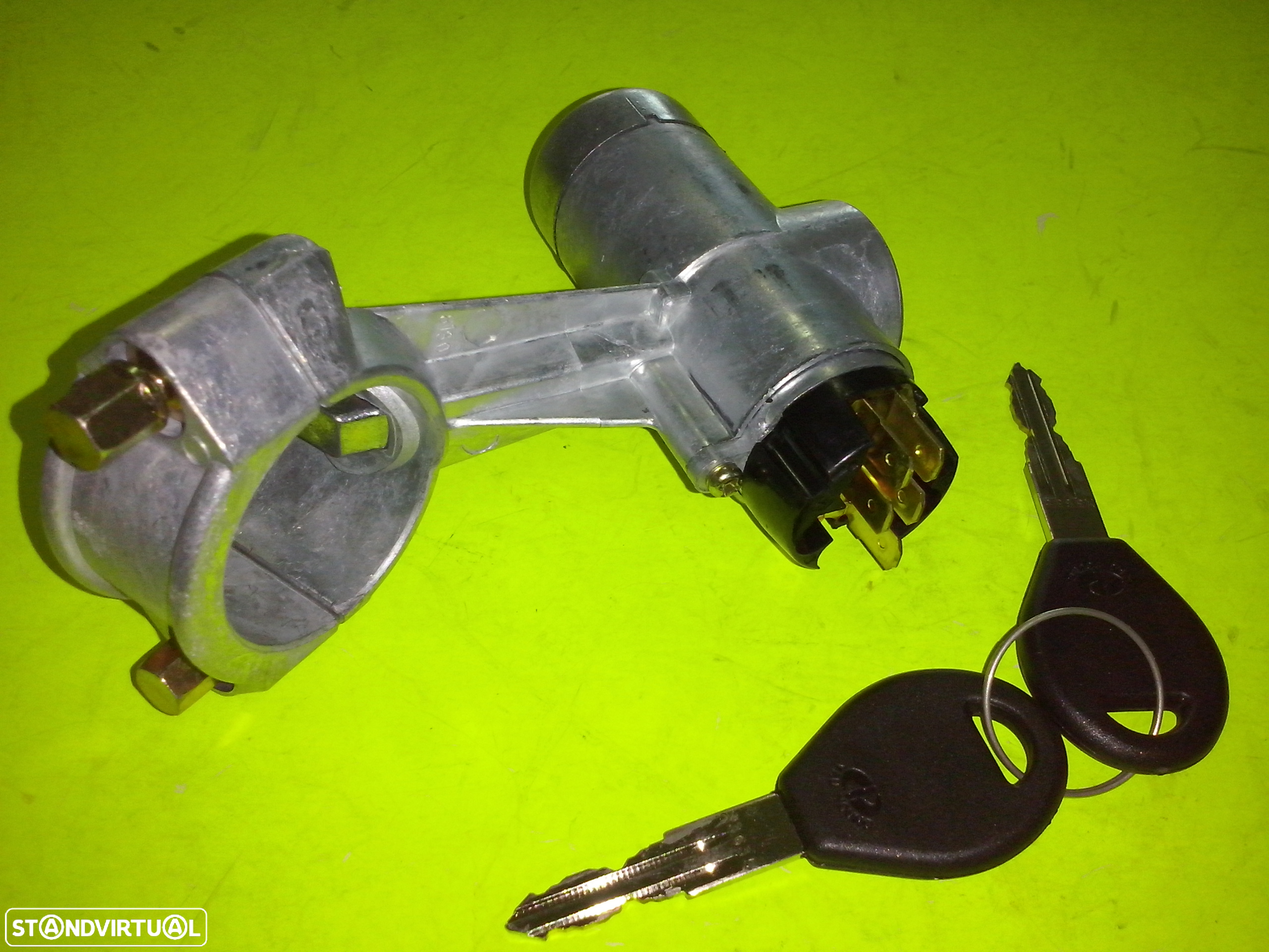 Canhão da ignição com chave Nissan Micra K11 ( NOVO ) - 3