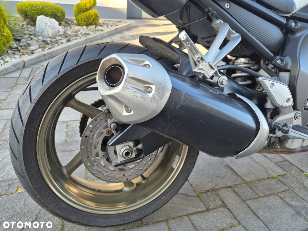 Yamaha FZ - 5