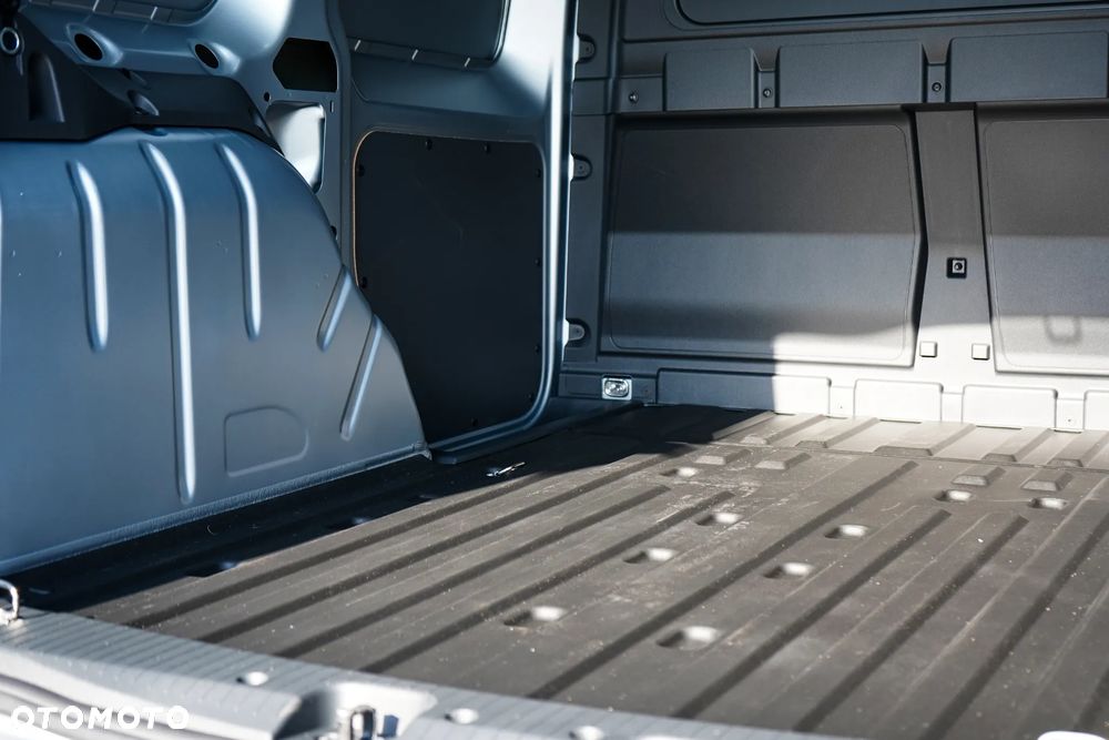 Volkswagen Caddy Cargo - 21