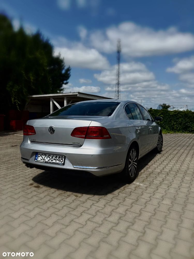 Volkswagen Passat 2.0 TDI Comfortline - 3