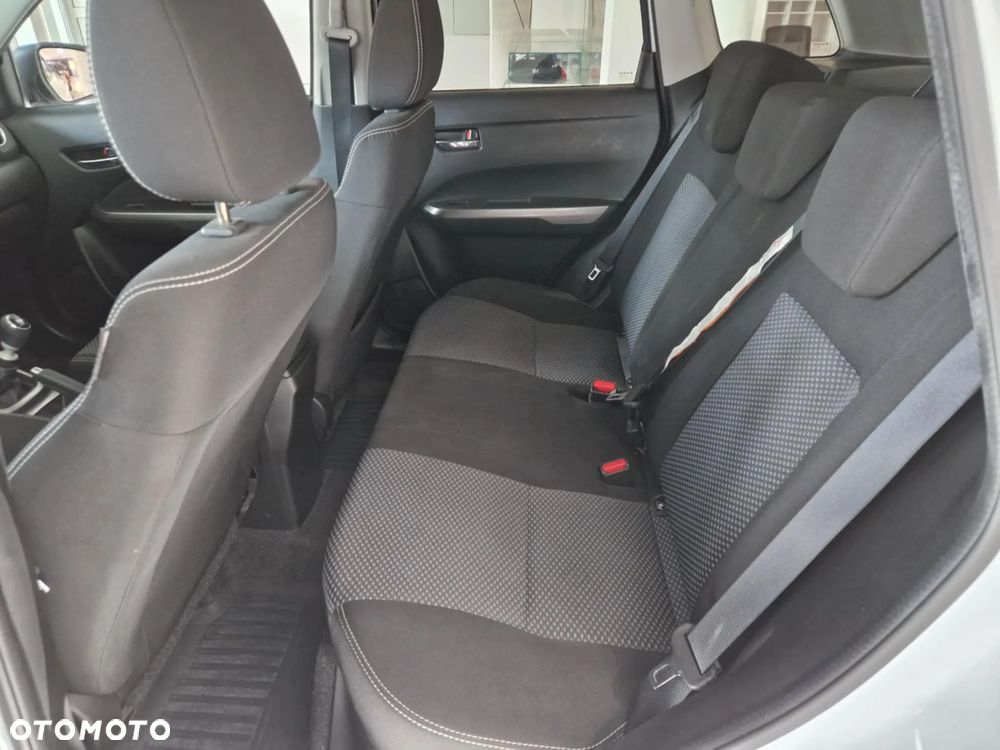 Suzuki Vitara 1.4 Boosterjet Premium 2WD - 12