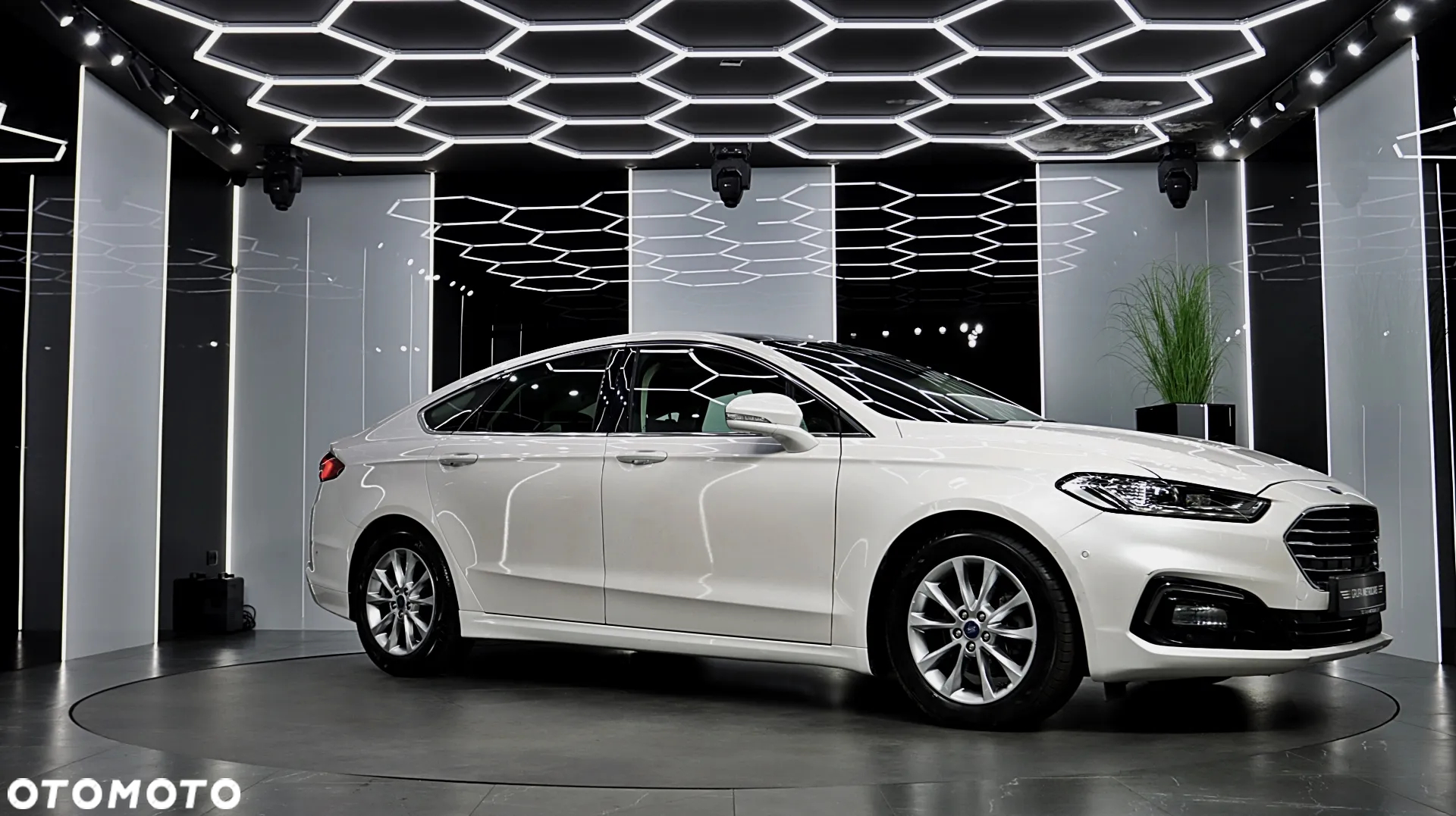 Ford Mondeo 2.0 EcoBlue Titanium - 15
