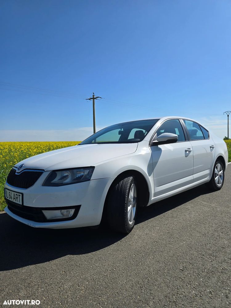 Skoda Octavia 2.0 TDI ELEGANCE - 1