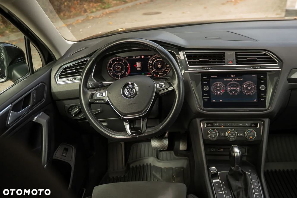 Volkswagen Tiguan 2.0 TDI SCR 4MOTION (BlueMotion Techn.) DSG Highline - 19