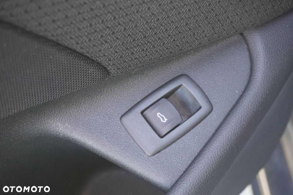 BMW Seria 5 - 12