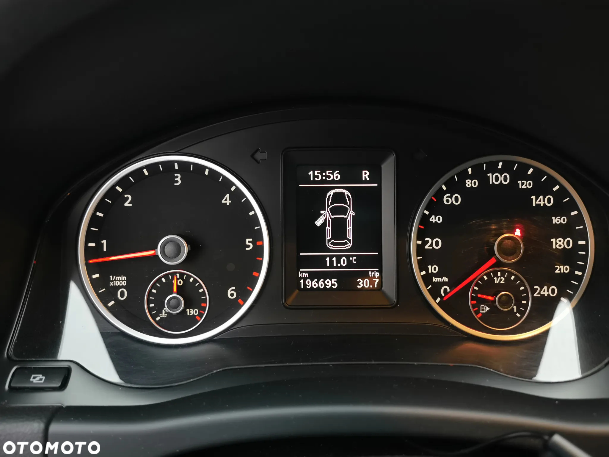 Volkswagen Tiguan 2.0 TDI 4Mot Perfectline R-Style DSG - 14