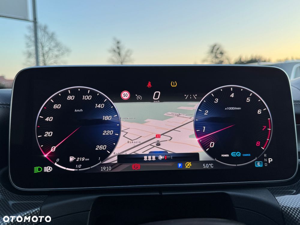 Mercedes-Benz Klasa C 180 9G-TRONIC AMG Line - 27