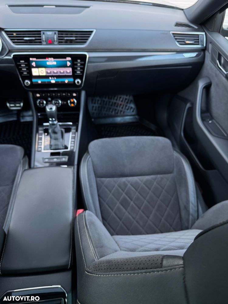 Skoda Superb 2.0 TDI DSG Sportline - 12