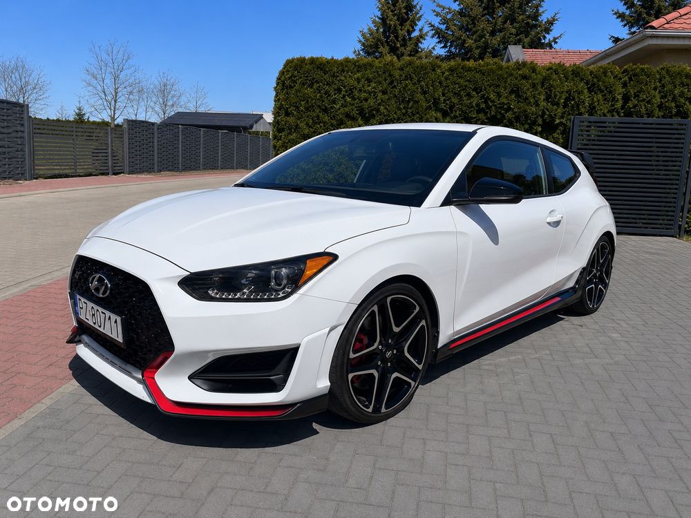 Hyundai Veloster - 3