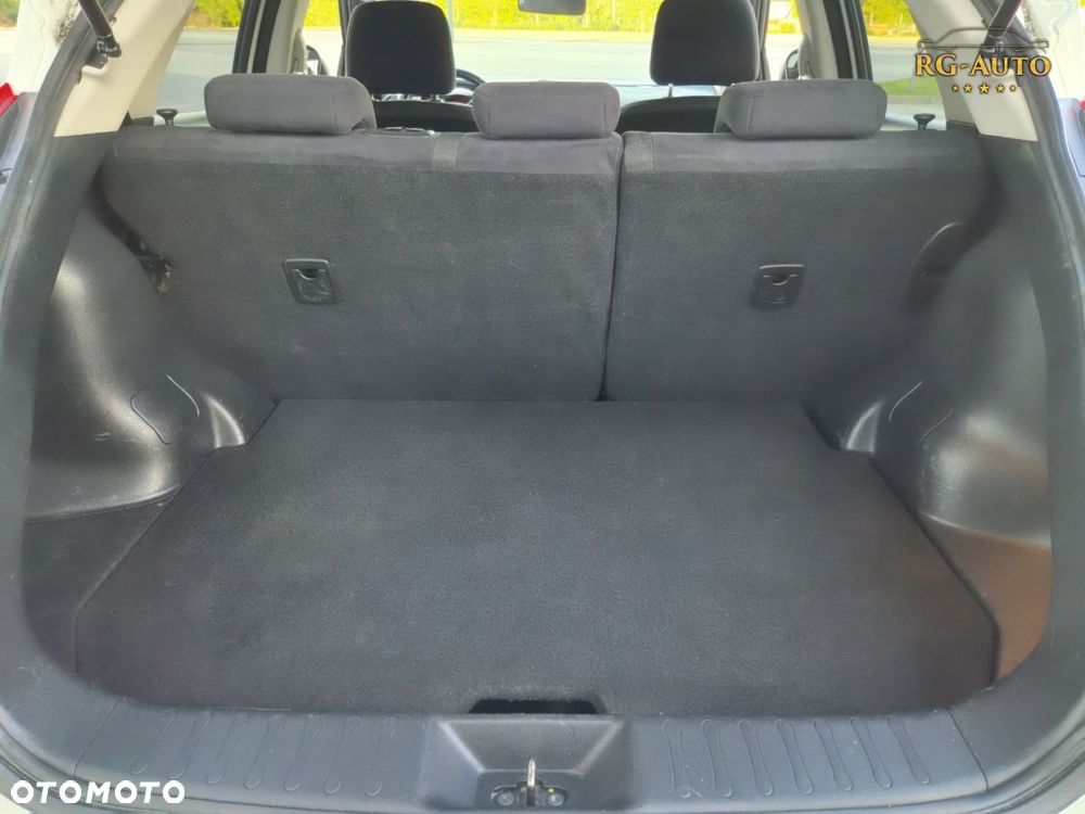 Nissan Juke - 25