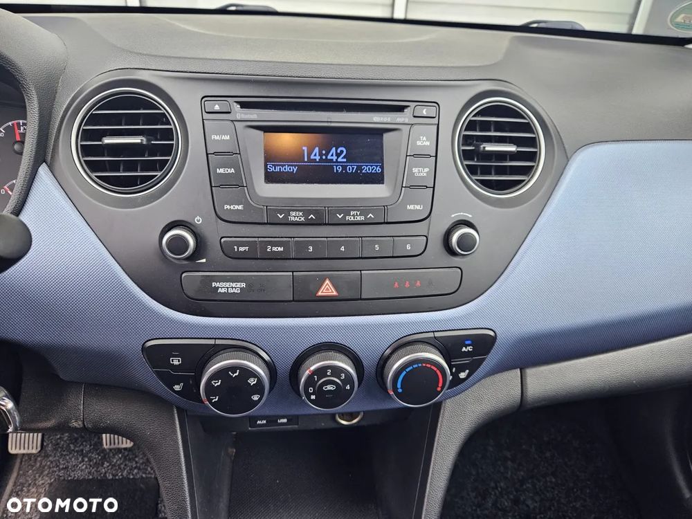 Hyundai i10 1.0 Premium - 19