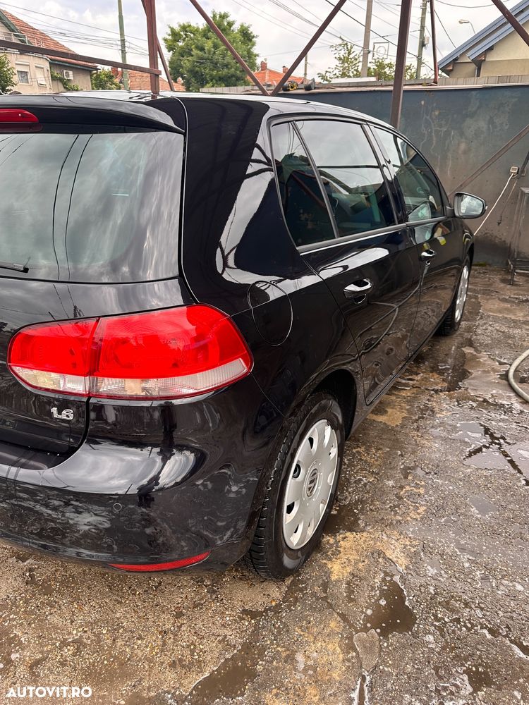 Volkswagen Golf - 13
