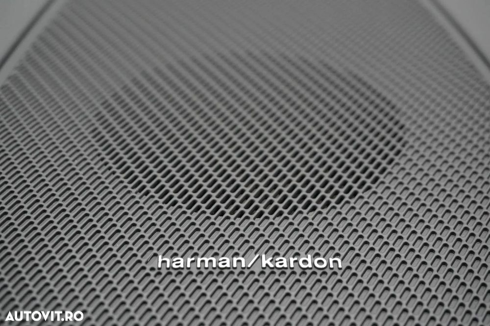 Volvo XC 60 Recharge T8 AWD AT Ultimate Dark - 27