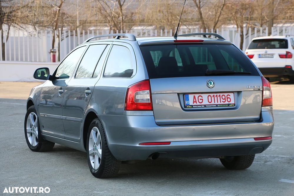 Skoda Octavia 1.6 TDI DPF Elegance - 5