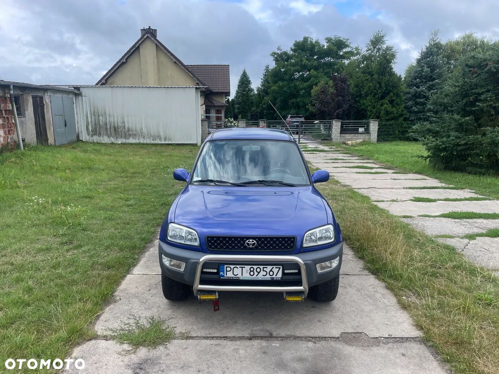 Toyota RAV4 2.0 - 2
