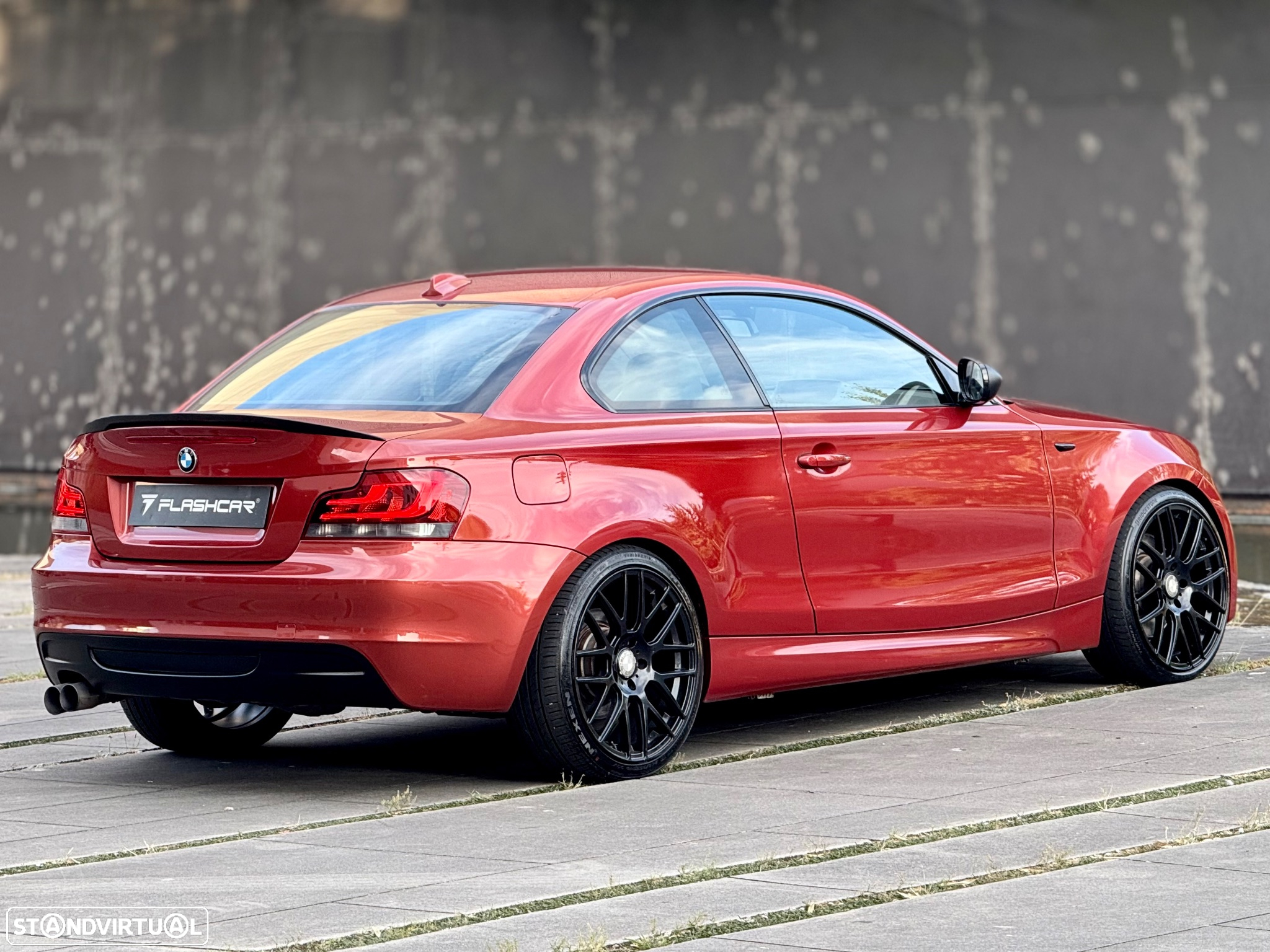 BMW 123 d Coupe Limited Edition Lifestyle c/ M Sport Pack - 34