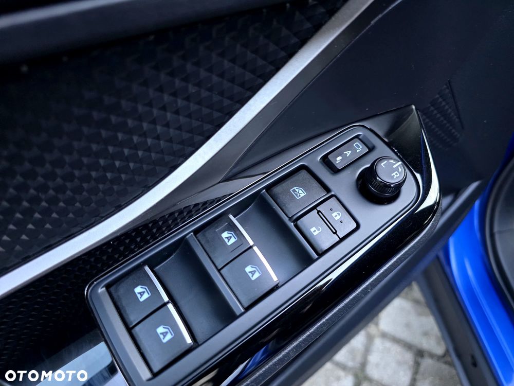 Toyota C-HR - 18