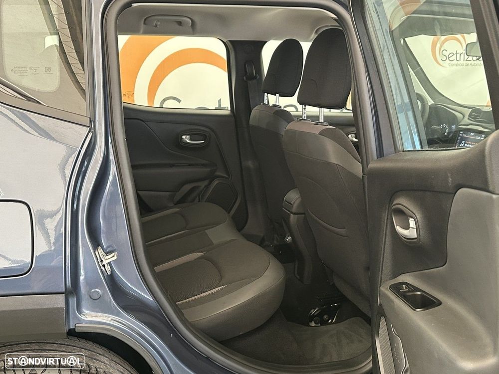 Jeep Renegade 1.5 TG e-Hybrid Limited DCT - 10