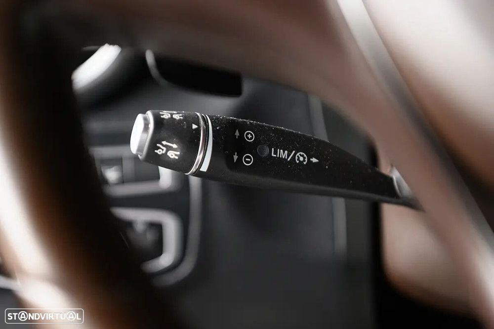 Mercedes-Benz GLC 250 d AMG Line 4-Matic - 36