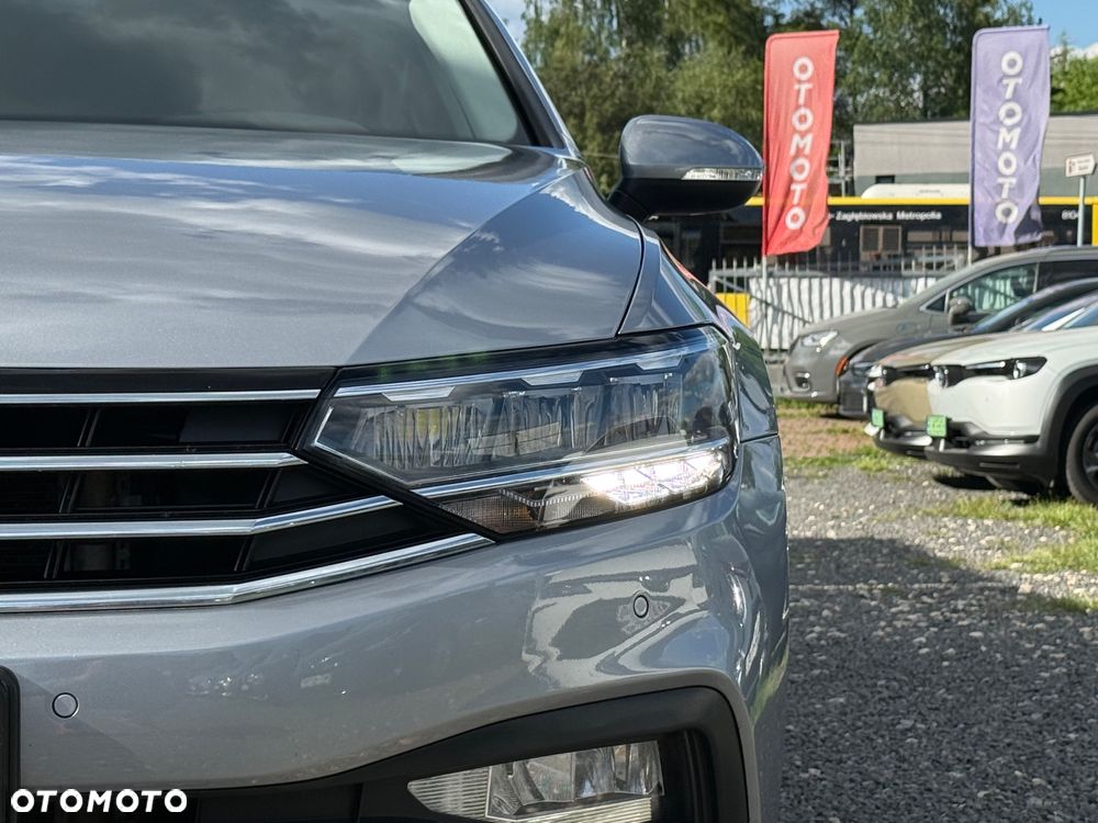 Volkswagen Passat - 5