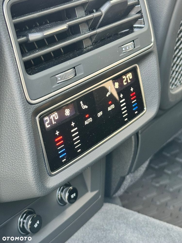 Audi Q7 - 11