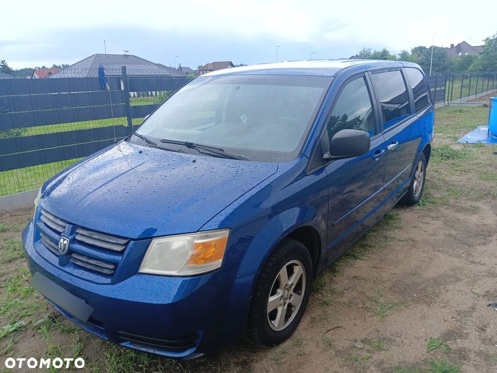 Dodge Grand Caravan - 3