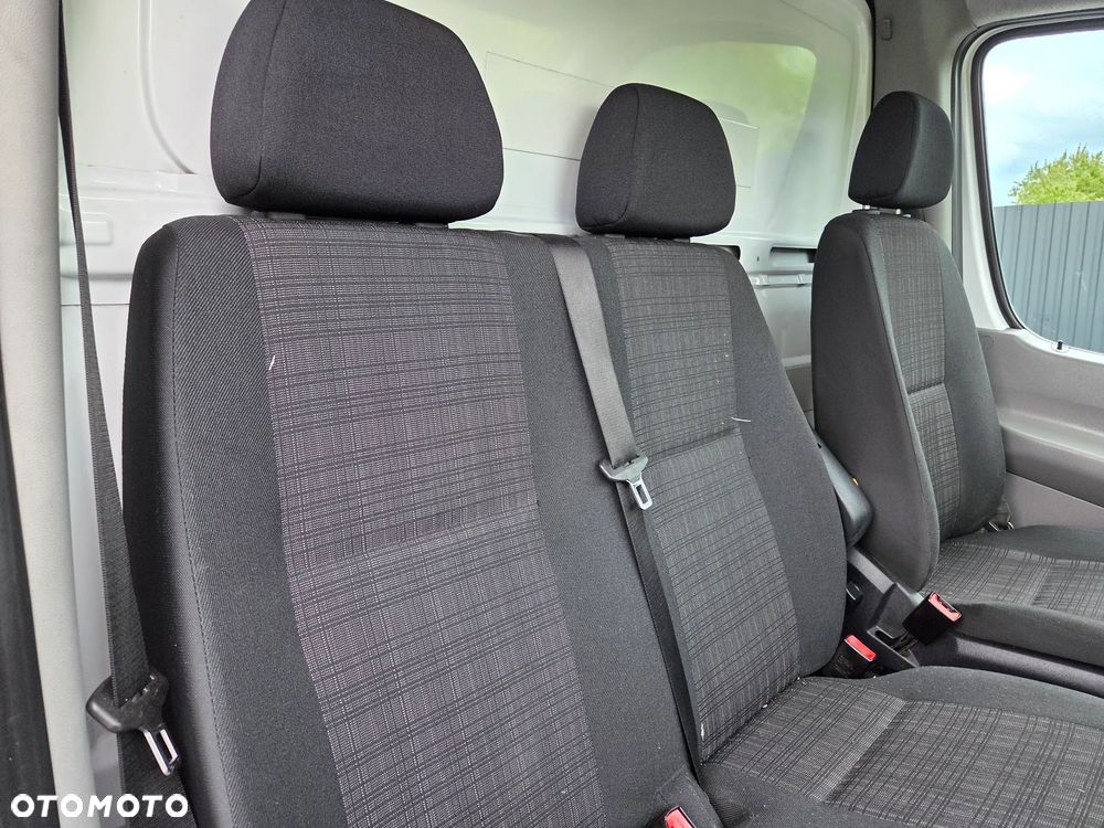 Mercedes-Benz Sprinter 316 CDI / Kontener 8 palet / Winda 750KG / Klima / - 16