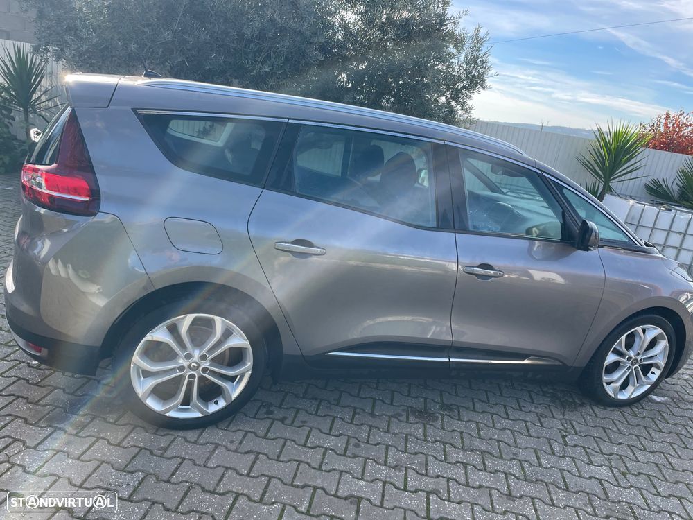 Renault Grand Scénic ENERGY dCi 110 EXPERIENCE - 8