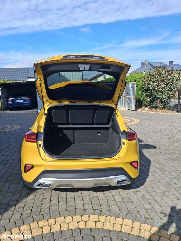 Kia XCeed 1.5 T-GDI M - 3
